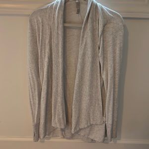 - Athleta black Pranayama Wrap